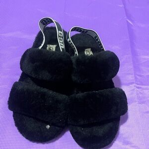 UGG Women's Black Fluffy Slippers